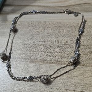 LOFT Silver Tone Necklace with Intricate Detailing💫